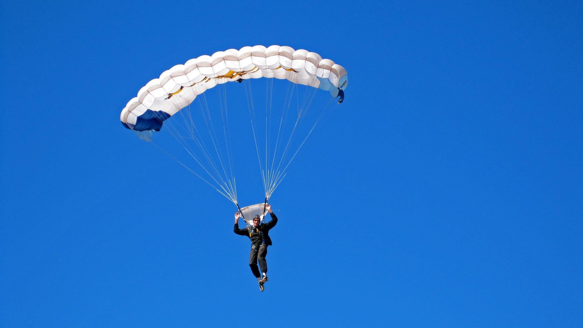 爱游戏app安装-法国混合接力队伍实力不容小觑,法国乒乓球混双队员是谁